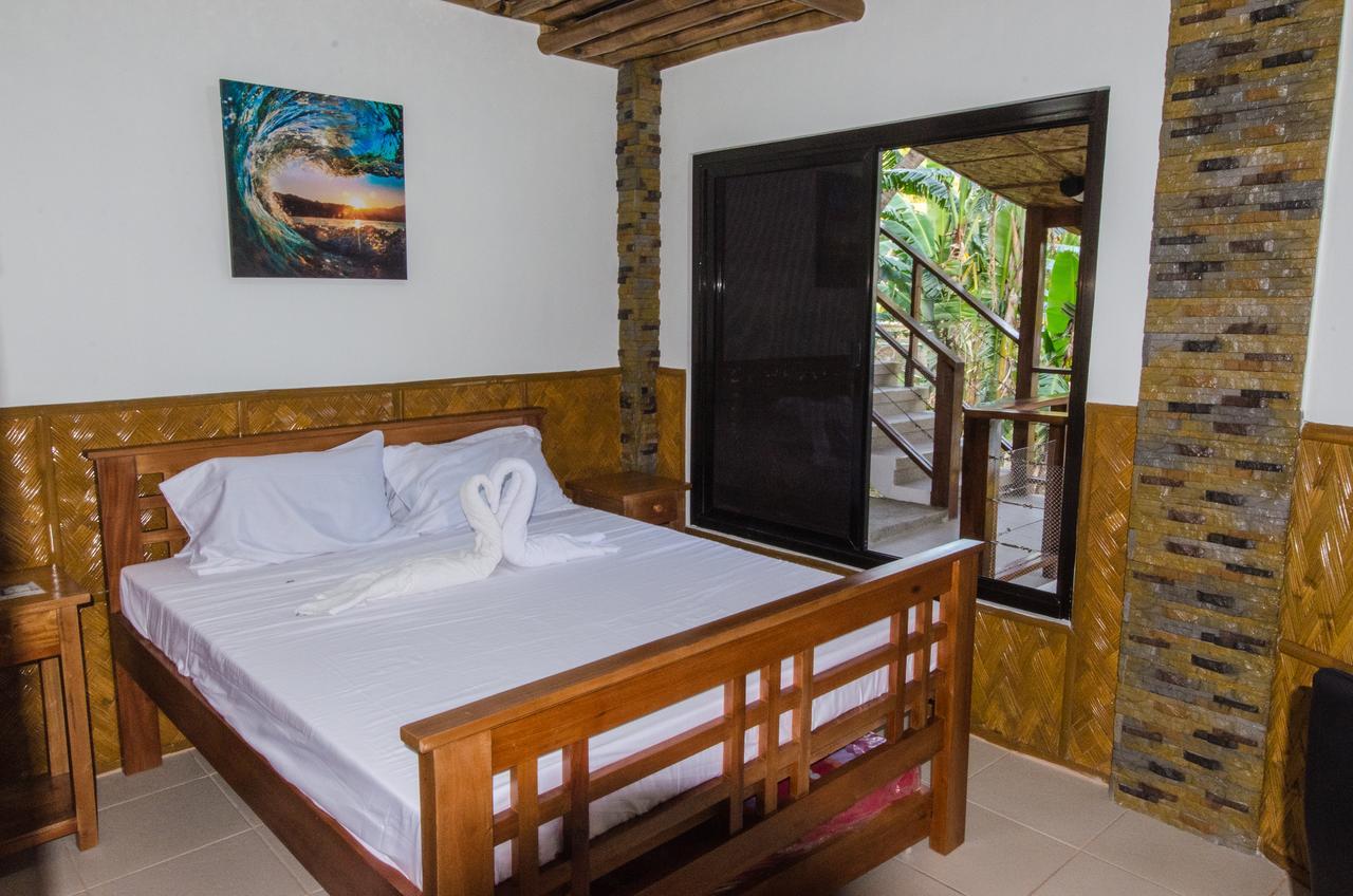 Villa De Pico Highland Beach Resort Puerto Galera Exteriör bild
